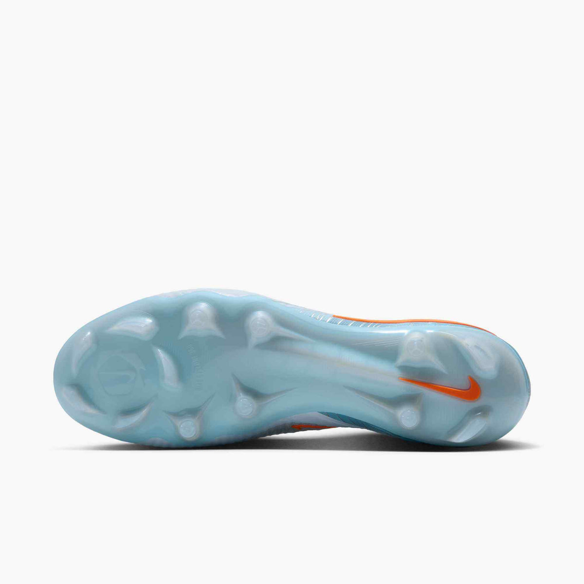 Nike Phantom 6 Low Elite NU4 Firm Ground Soccer Cleats - United Chapter 4 Pack (HO26) (Bottom)