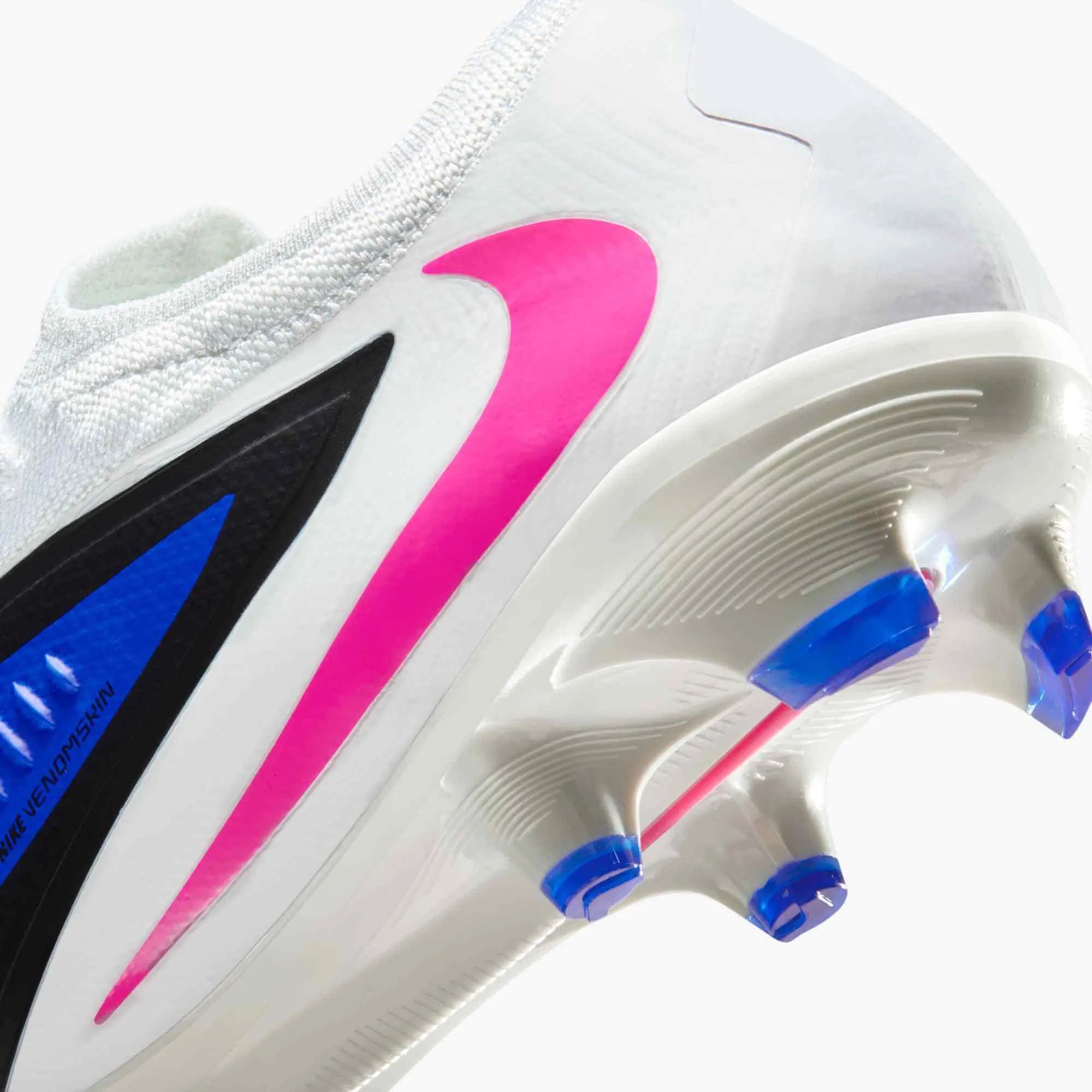 Nike Phantom 6 Low Pro Firm Ground Soccer Cleats - Attack Pack (SP26) (Detail 2)