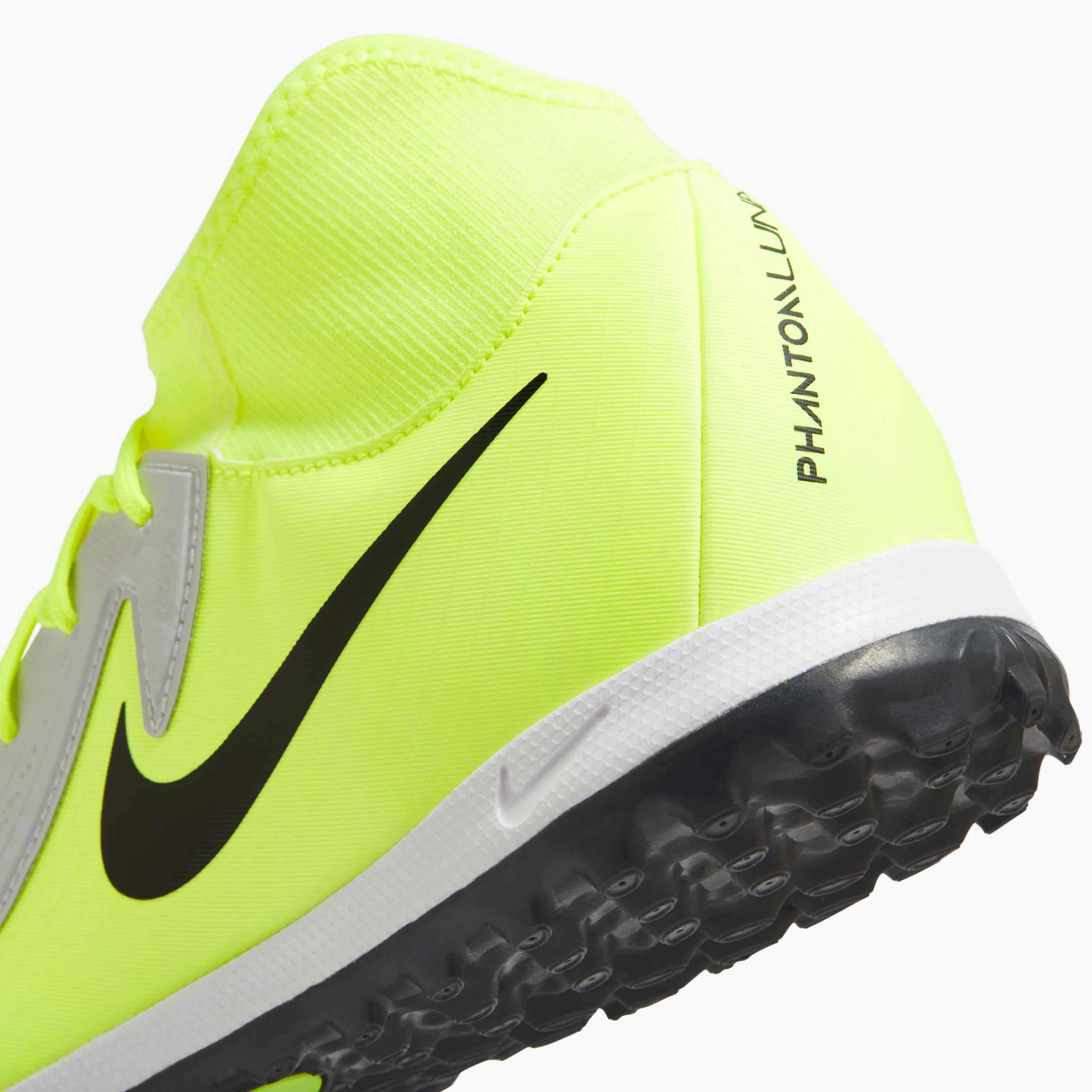 Nike Phantom Luna II Academy Turf Soccer Shoes TF - Mad
