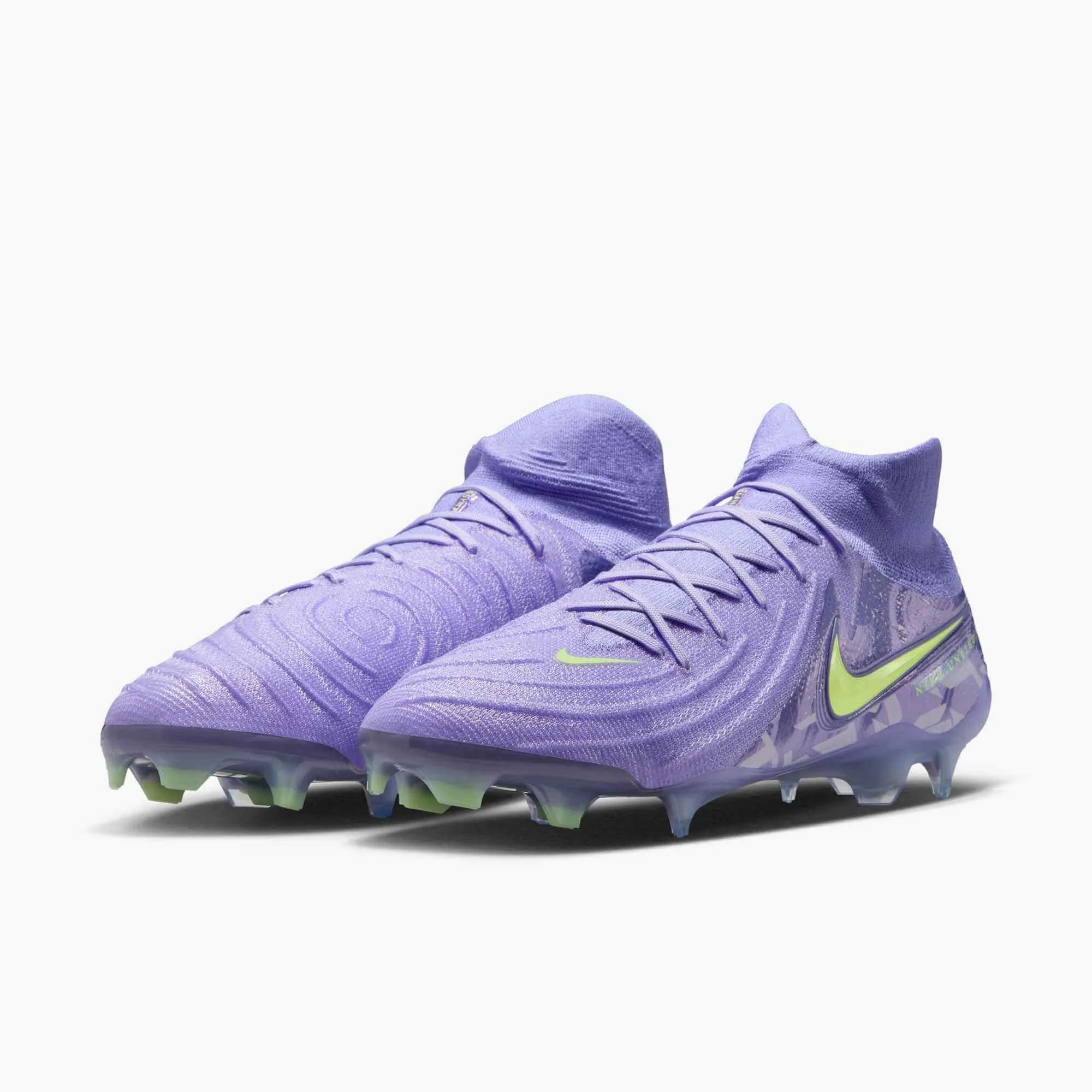 Nike Phantom Luna II Elite FG NU1 - United Pack (SP25) (Pair - Lateral)