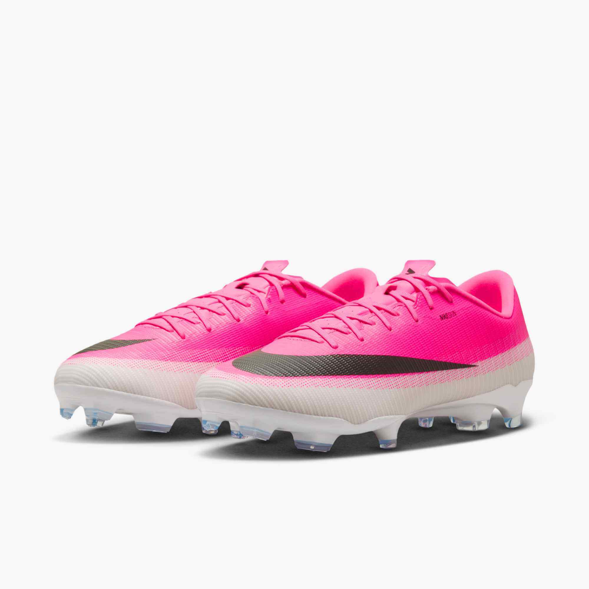 Nike Vapor 17 Academy Firm_Multi Ground Soccer Cleats - Breakout Pack (SU26) (Pair - Lateral)