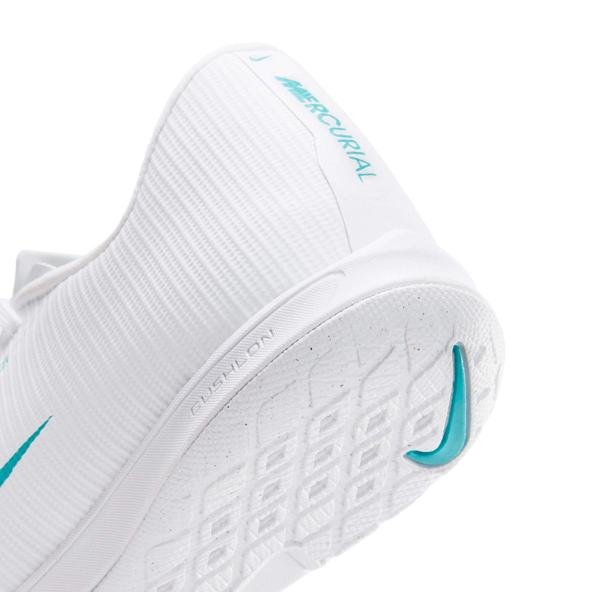 Nike Vapor 17 Academy Indoor Soccer Shoes - White Pack (HO26) (Detail 2)