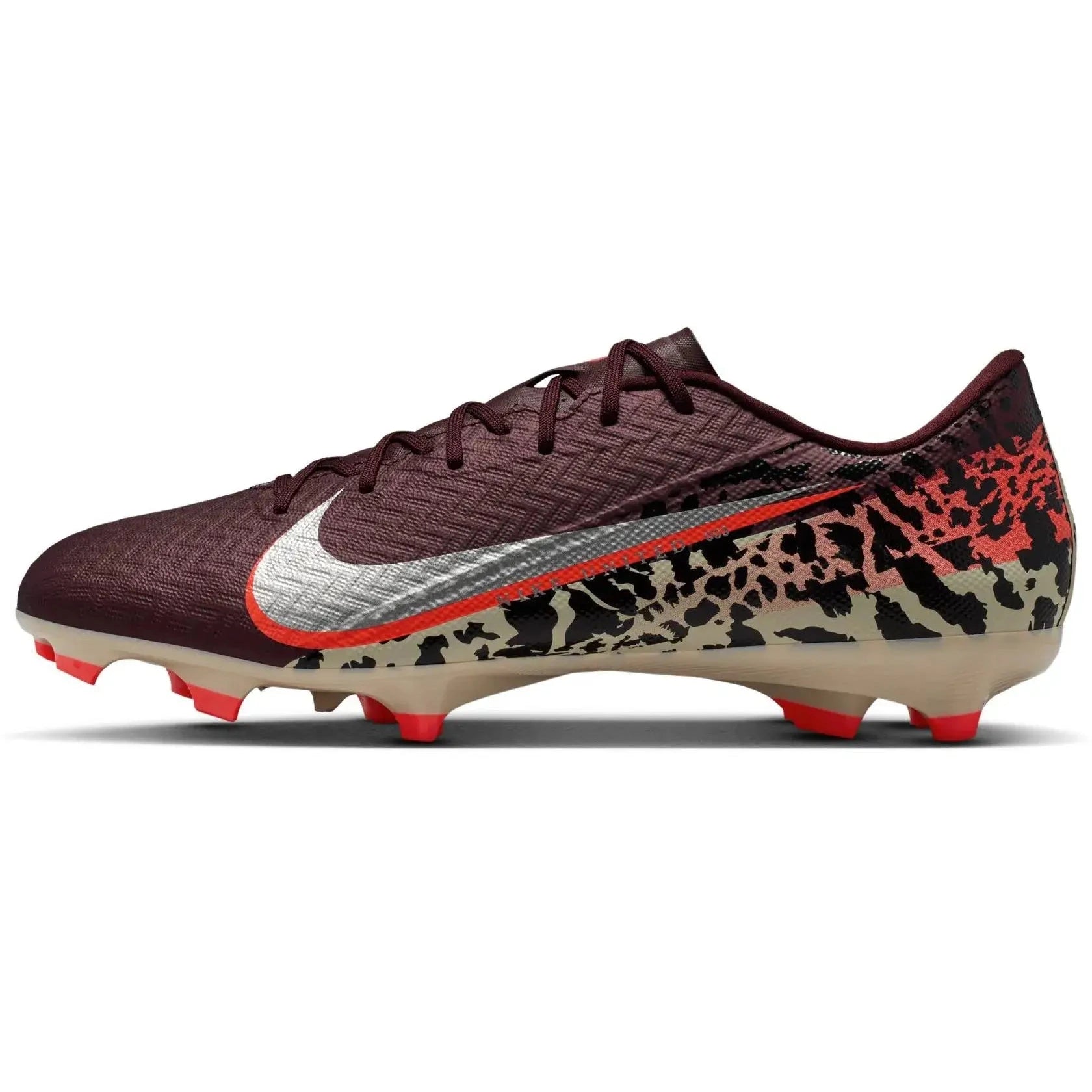 Nike Zoom Vapor 16 Academy NU3 Firm-Multi Ground Soccer Cleats - United NU3 Pack (SU26) (Side 1)