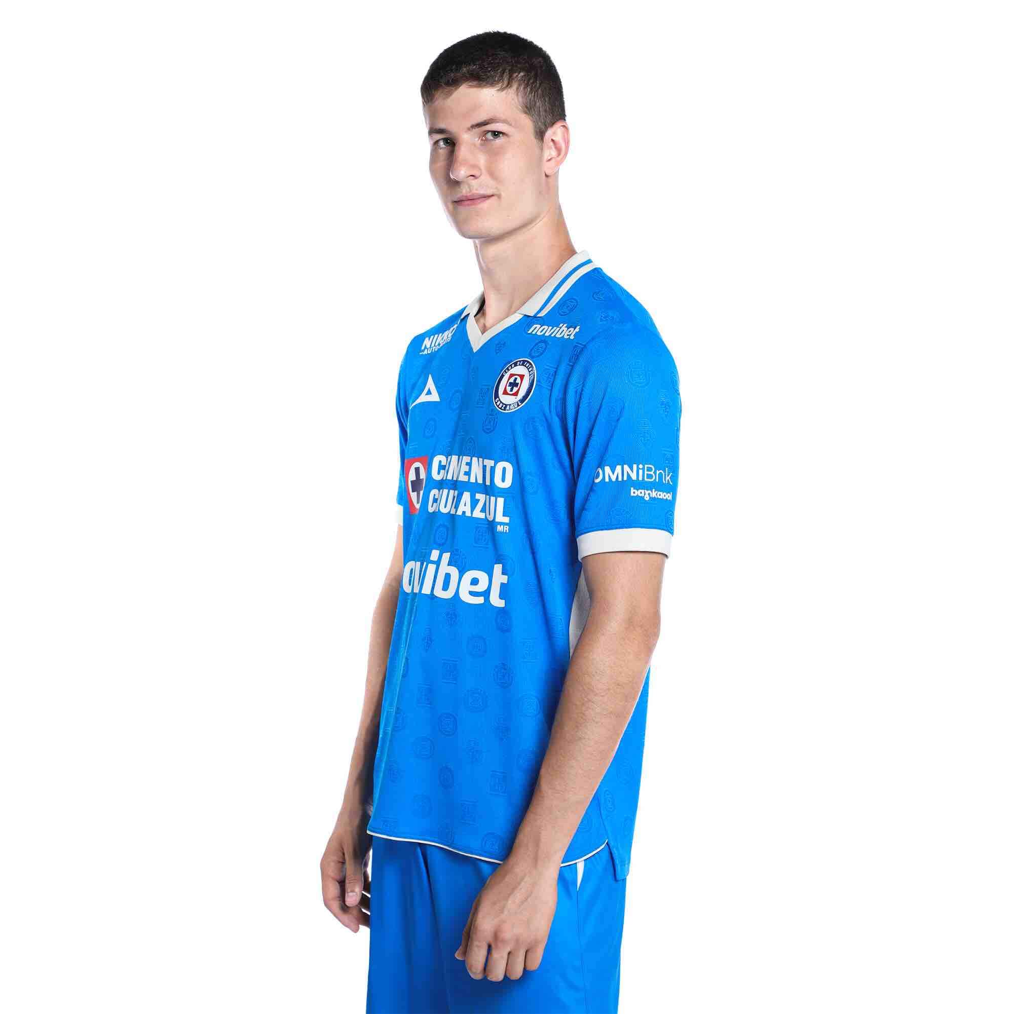 Pirma 2026-27 Cruz Azul Men's Authentic Home Soccer Jersey (Model - Side)