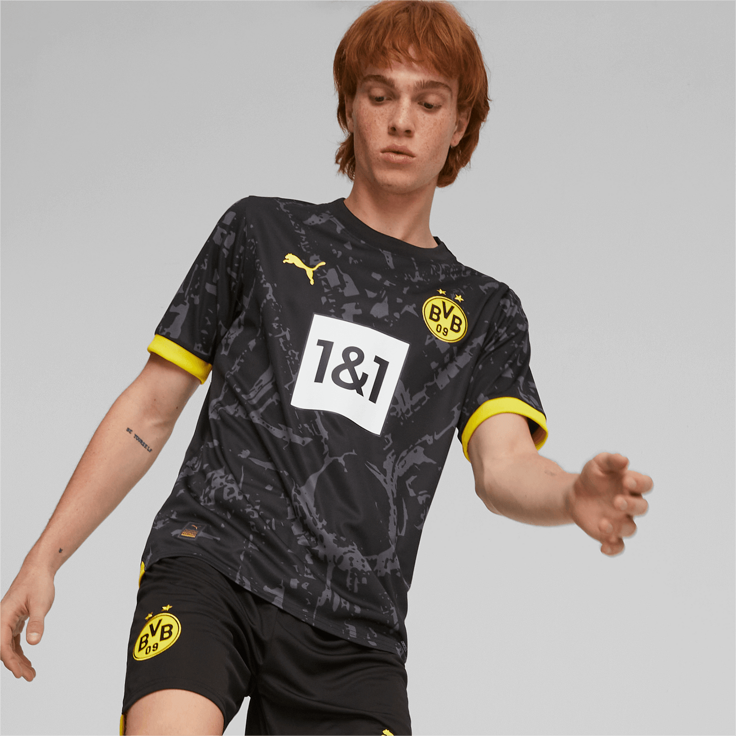 Puma 2023-24 Borussia Dortmund Men's Stadium Away Jersey (Model - Front)