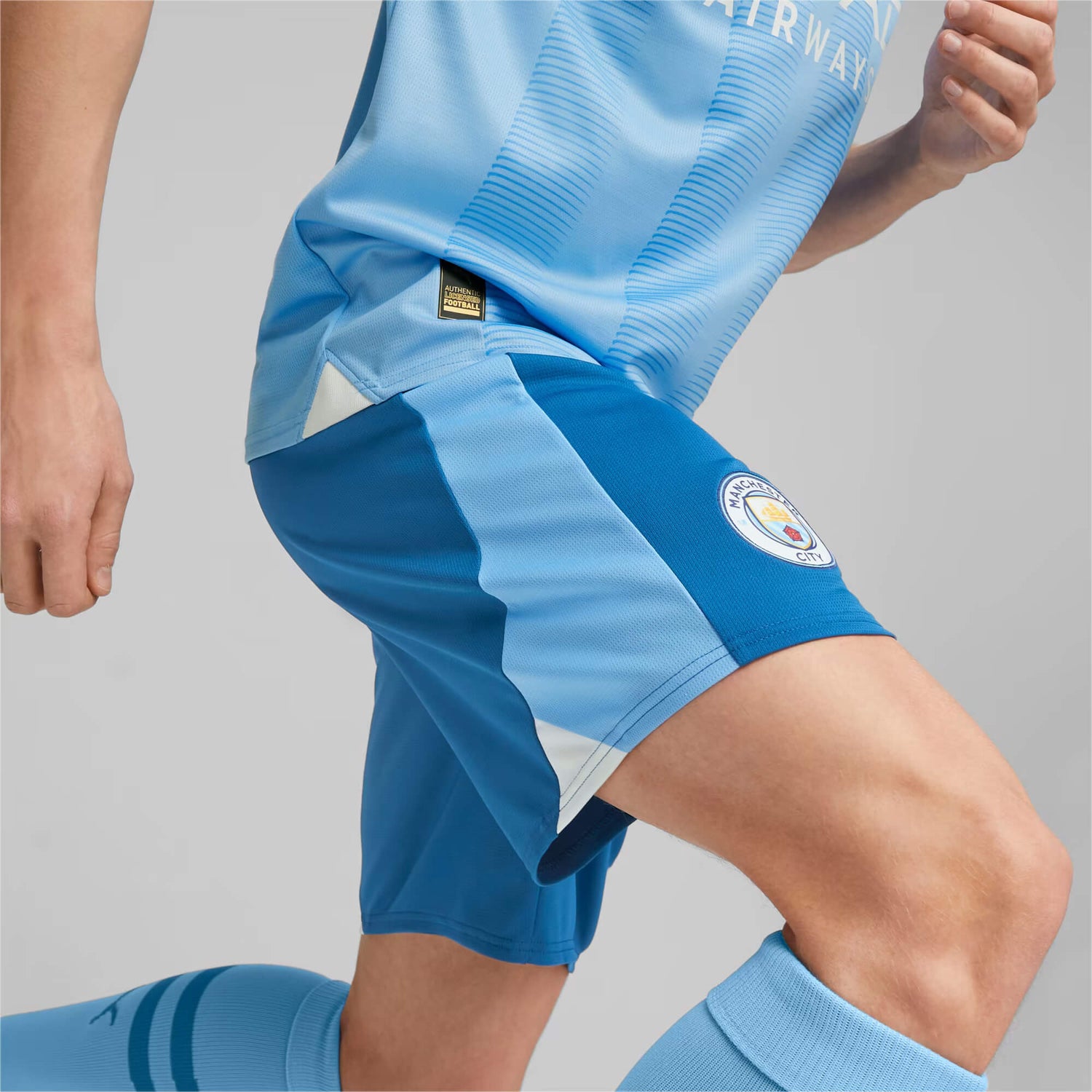 Puma 2023-24 Manchester City Men's Home Shorts (Detail 2)