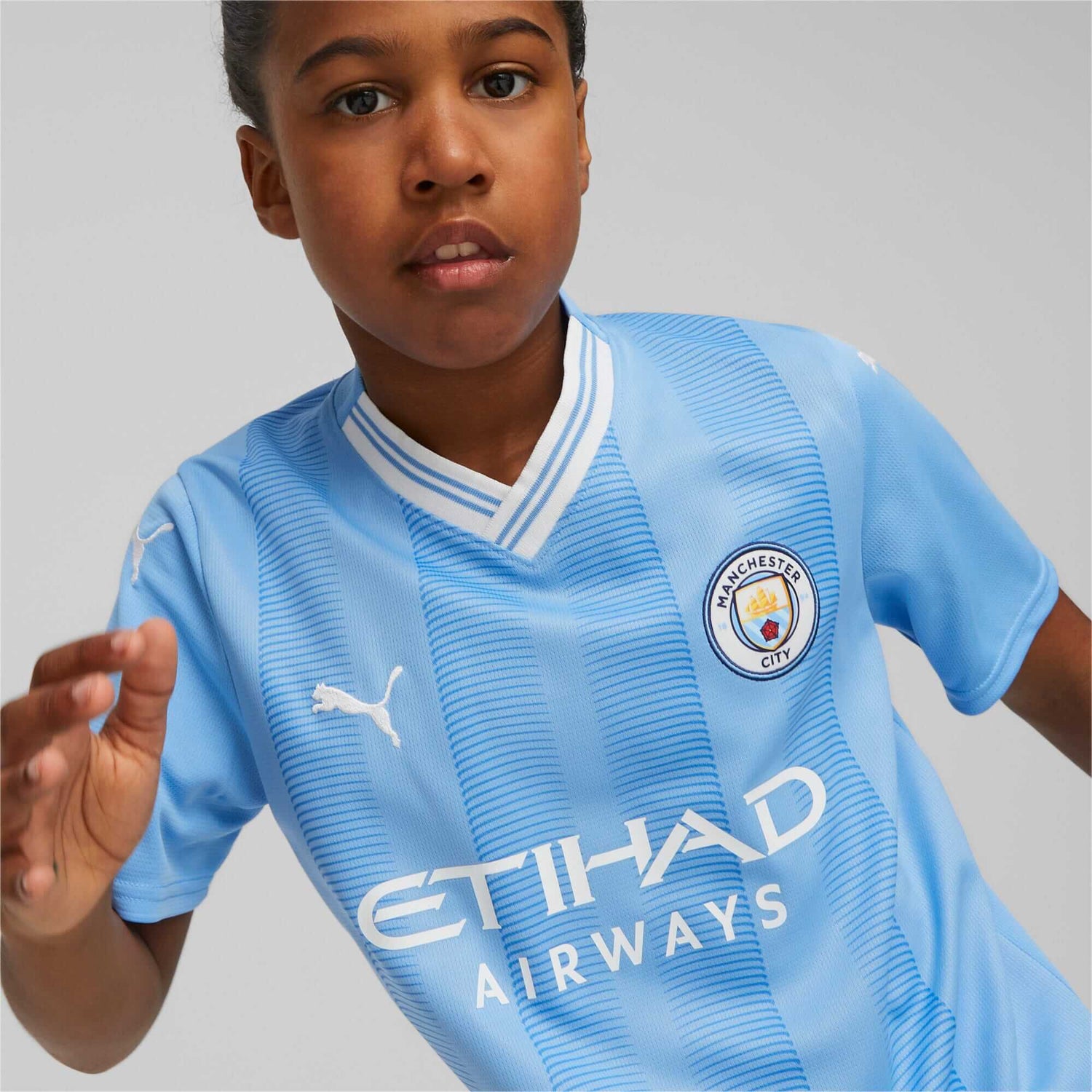 Puma 2023-24 Manchester City Youth Stadium Home Jersey (Detail 1)