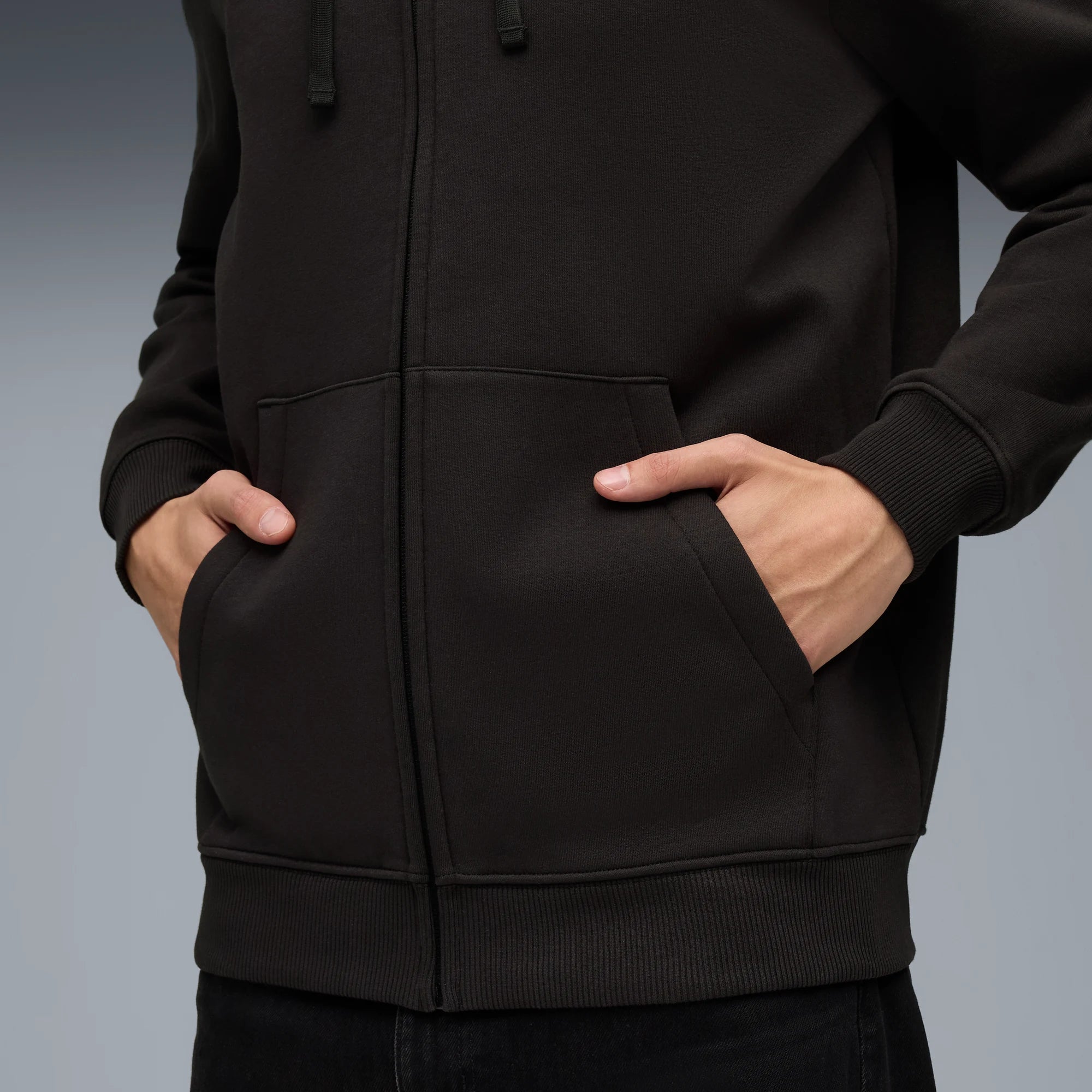 Puma 2025-26 AC Milan Men's FTBLESS Jacket (Detail 2)