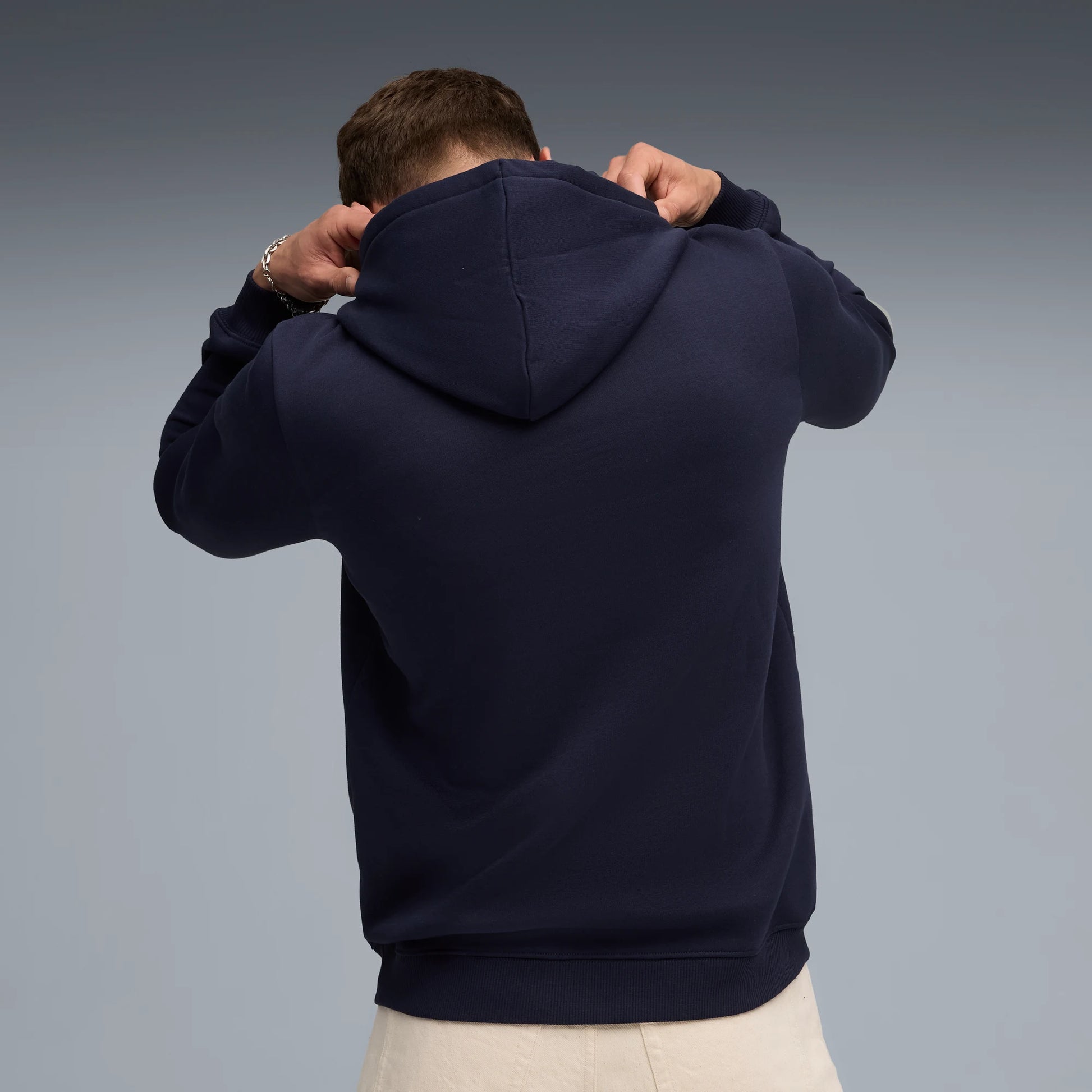 Puma 2025-26 Manchester City Men's FTBLESS Hoodie (Model - Back)