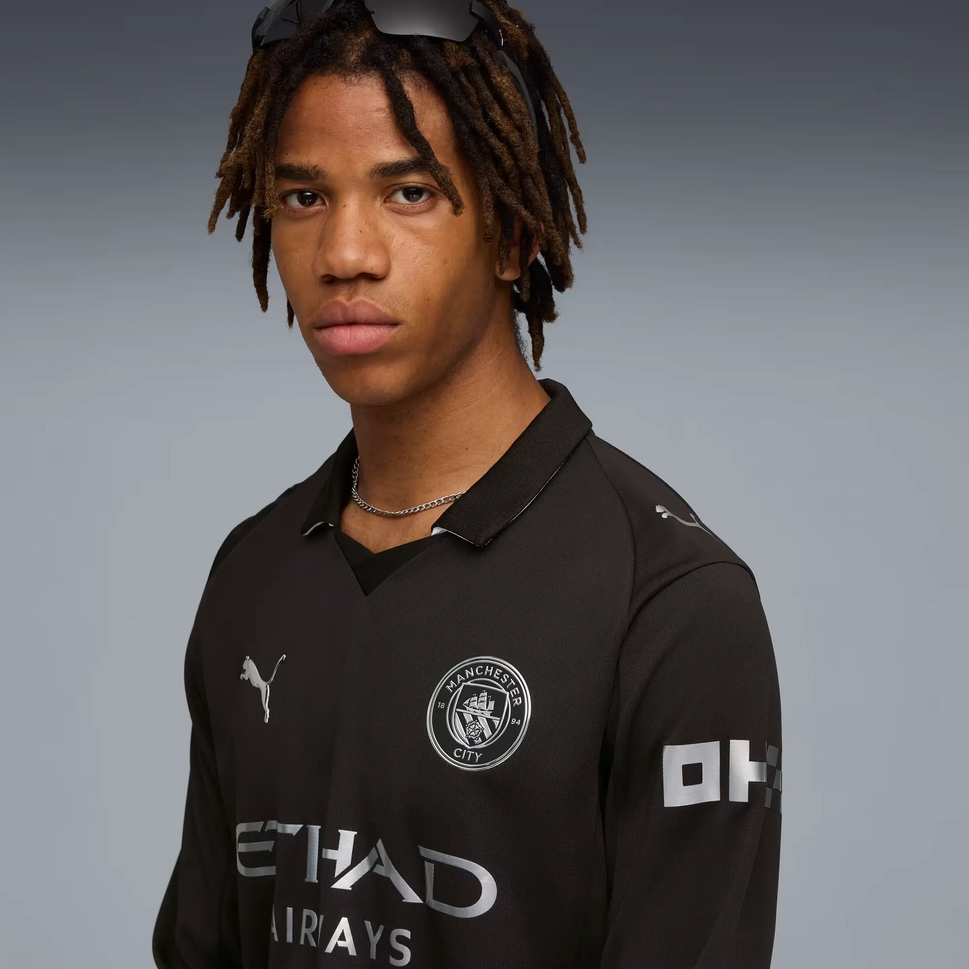 Puma 2025-26 Manchester City Men's Stadium Away Long-Sleeve Soccer Jersey (Detail 1)