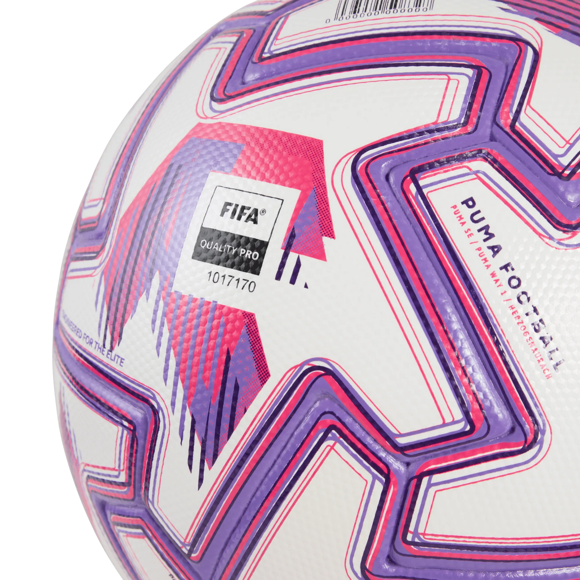 Puma 2025-26 Orbita Ultimate Premier League Brilliance Ball (Detail 2)