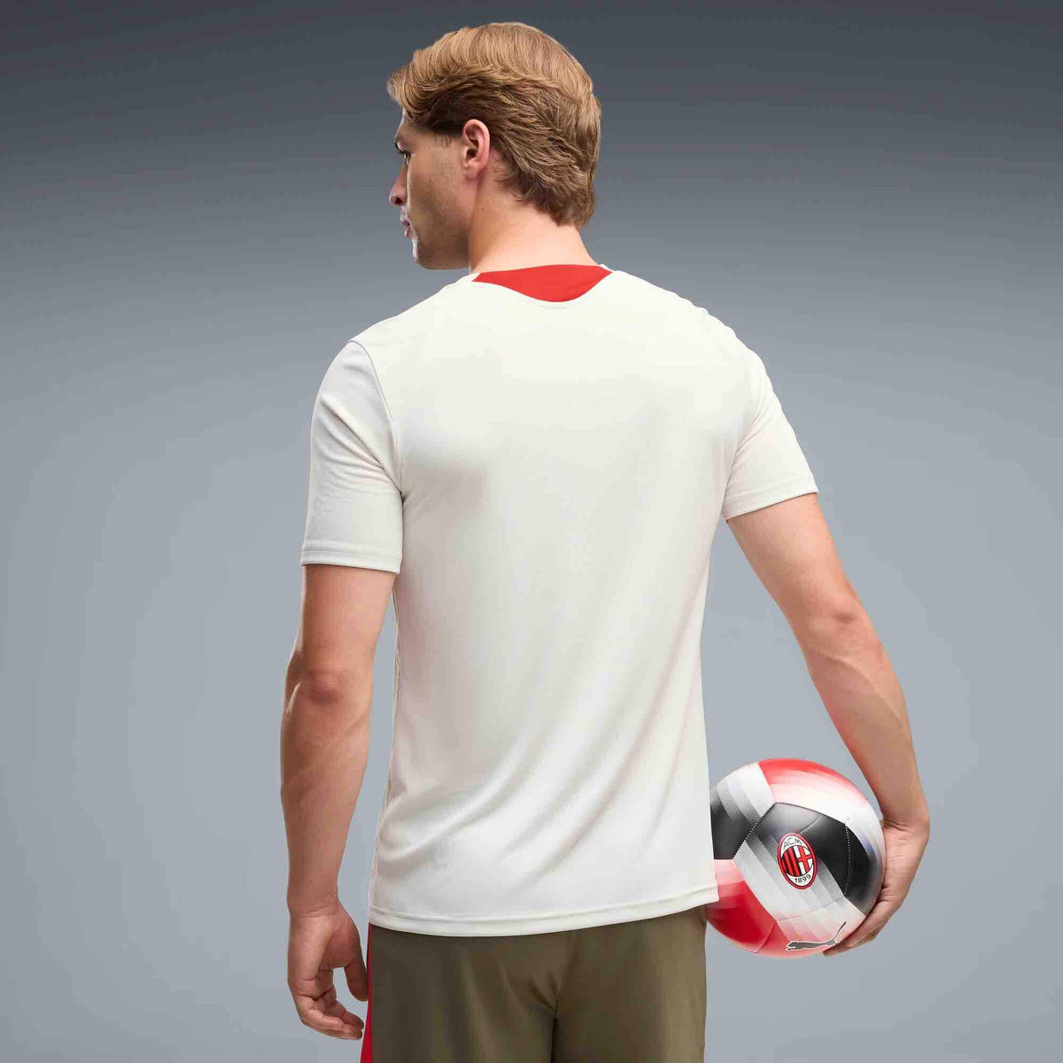 Puma 2026-27 AC Milan Men's Training Soccer Jersey (Model - Back)