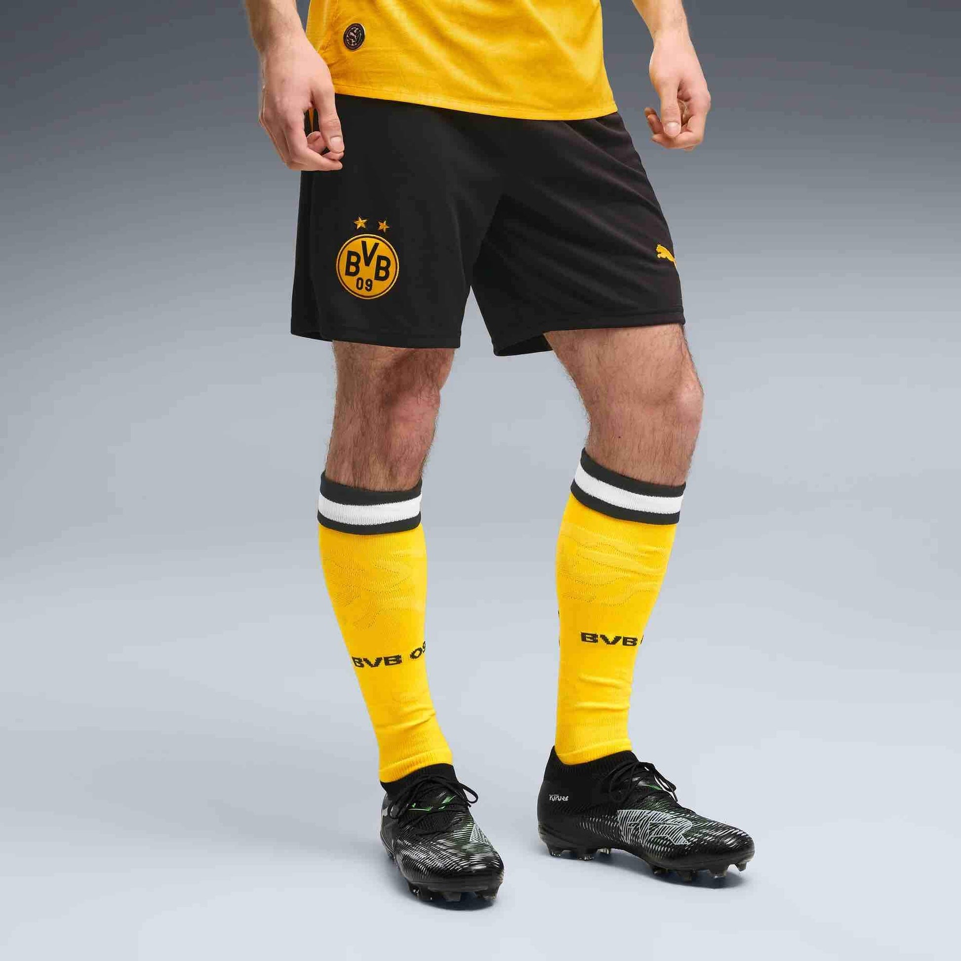 Puma 2026-27 Borussia Dortmund Men's Stadium Shorts (Model - Front)