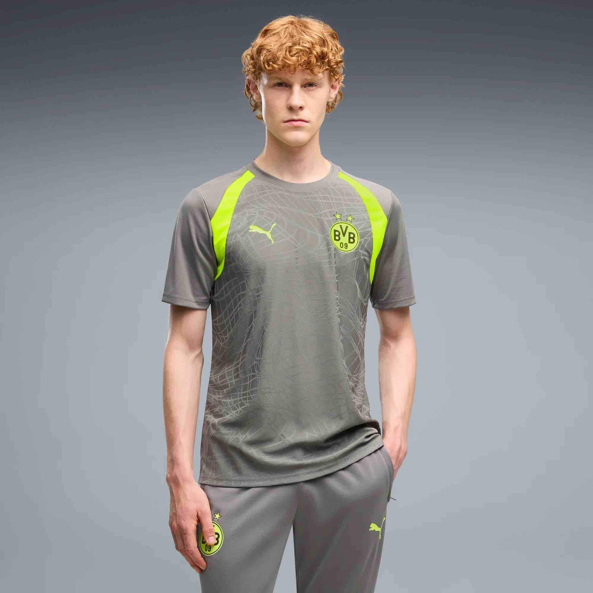 Puma 2026-27 Borussia Dortmund Men's Training Soccer Jersey (Model - Front)