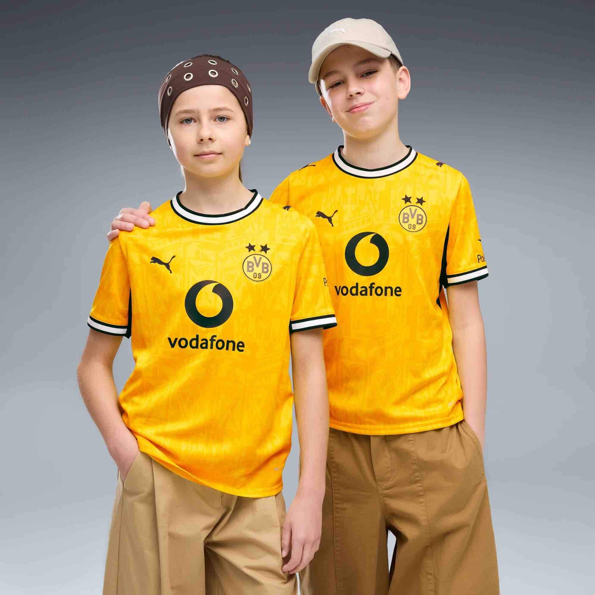 Puma 2026-27 Borussia Dortmund Youth Stadium Home Soccer Jersey (Models - Front)