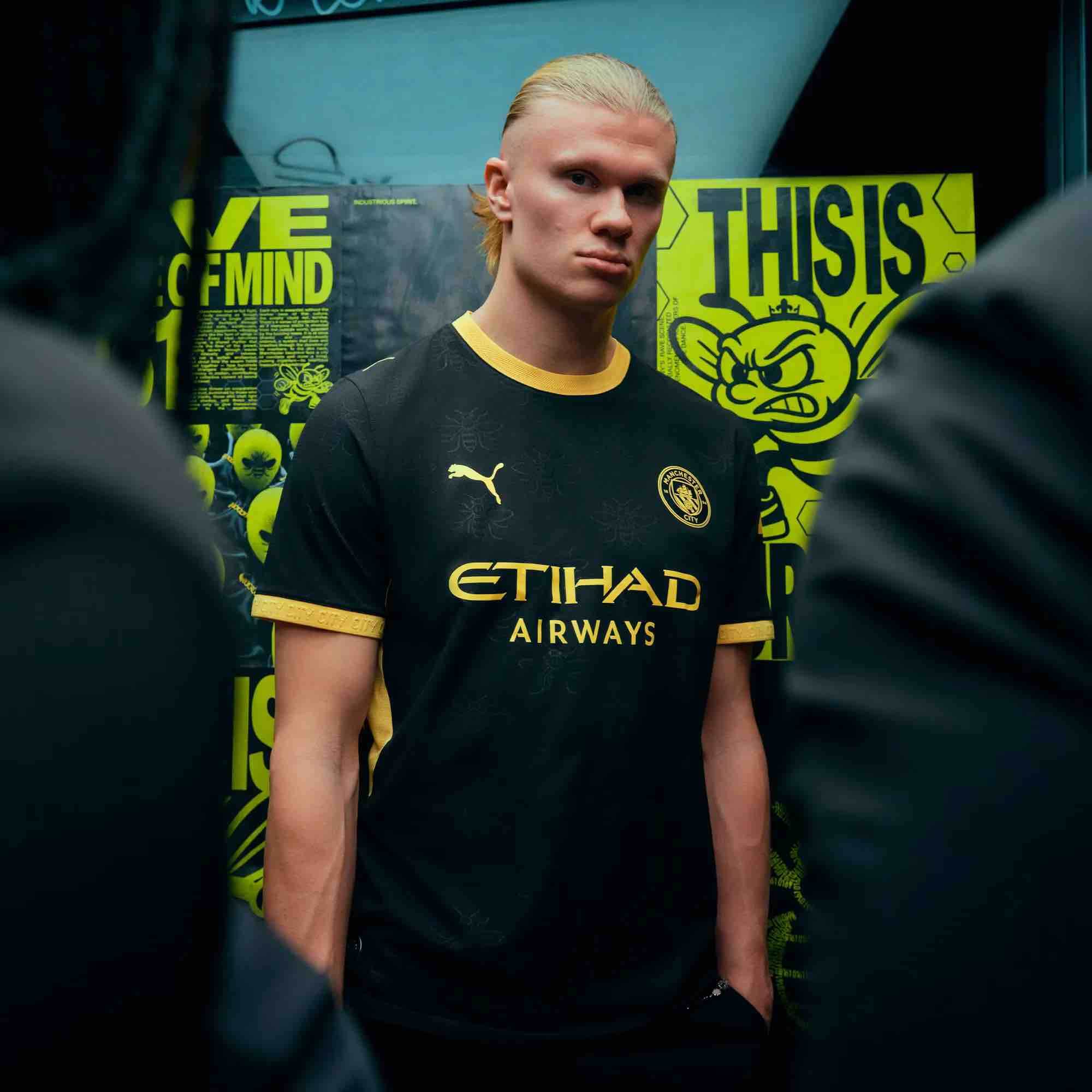 Puma 2026-27 Manchester City Men's Authentic Away Soccer Jersey