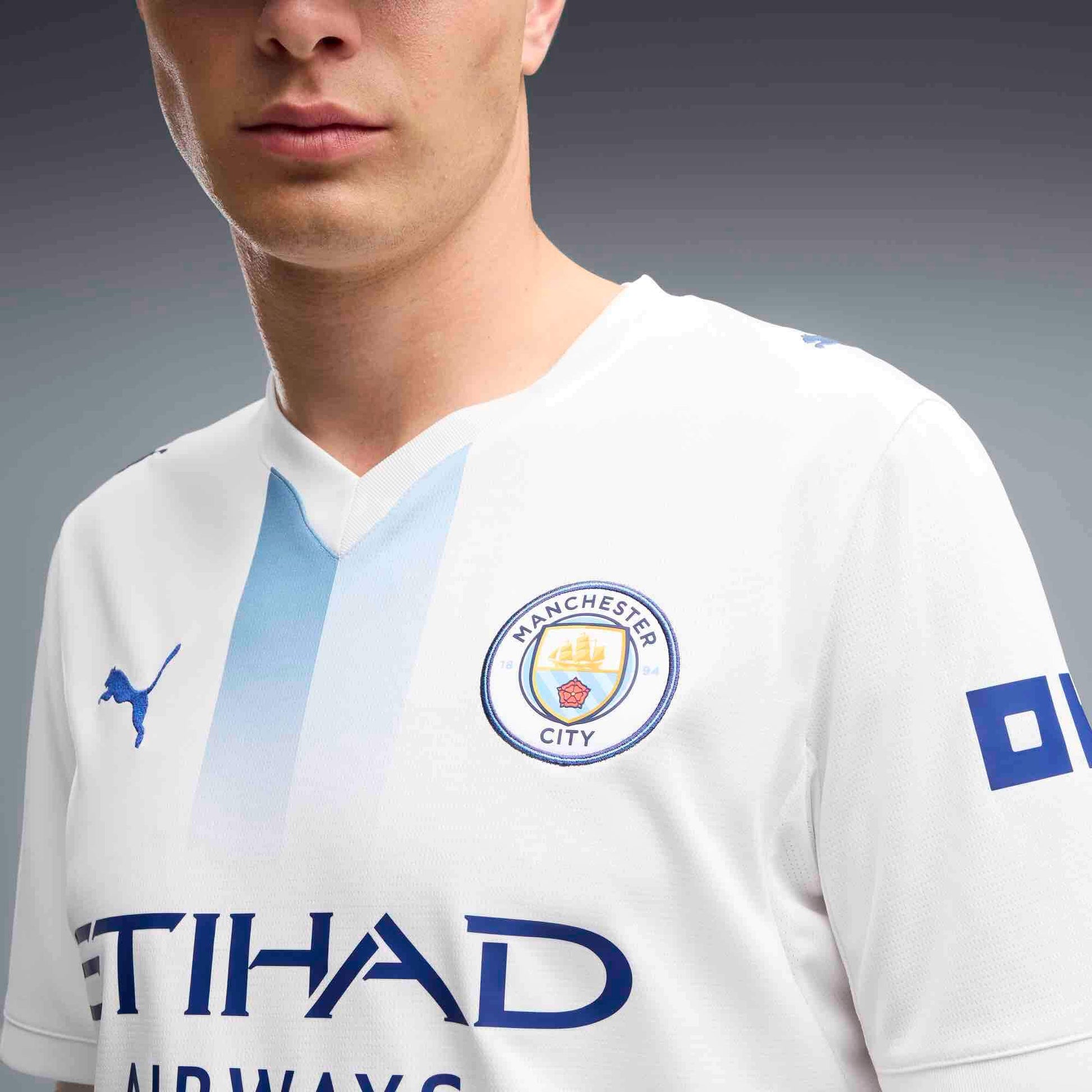 Puma 2026-27 Manchester City Men's Stadium Third Soccer Jersey (Detail 1)