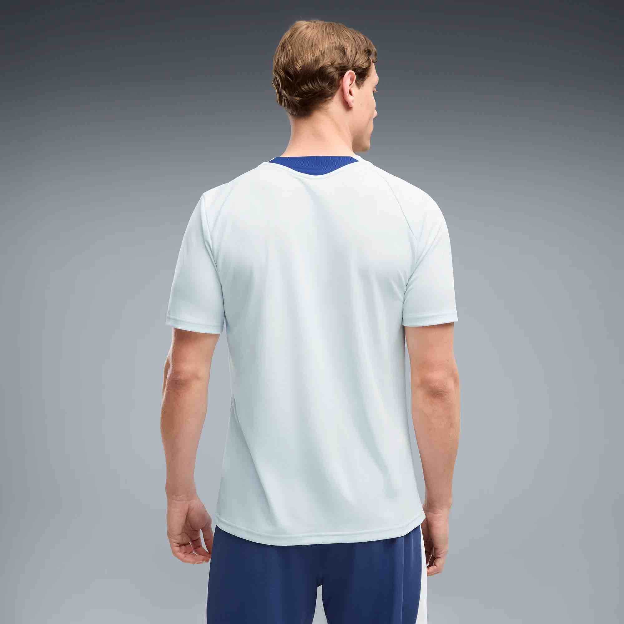 Puma 2026-27 Manchester City Men's Training Soccer Jersey (Model - Back)