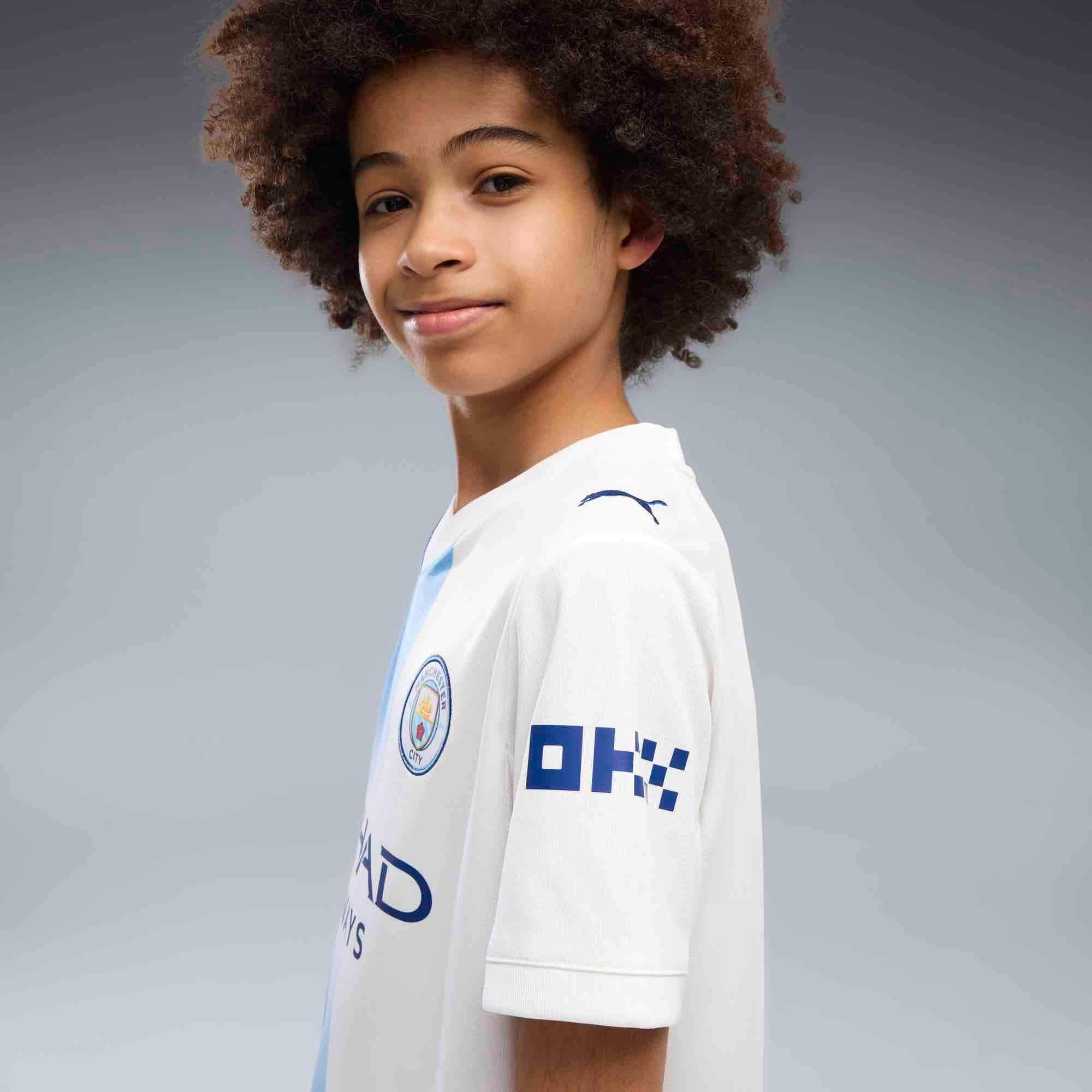 Puma 2026-27 Manchester City Youth Stadium Third Soccer Jersey (Detail 1)