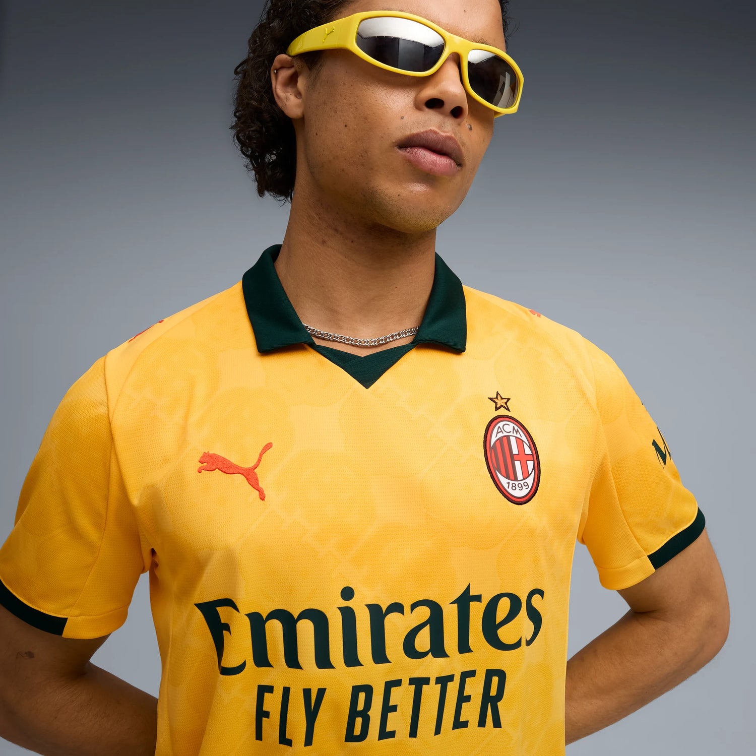 Puma 2025-26 AC Milan Men's Stadium Third Soccer Jersey (Detail 1)