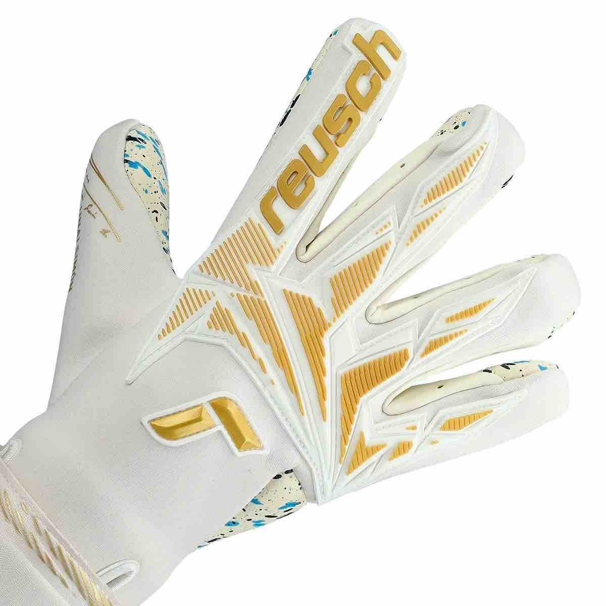 Reusch Attrakt Freegel Fusion Unai Simon WC Champion Goalkeeper Gloves (Detail 1)