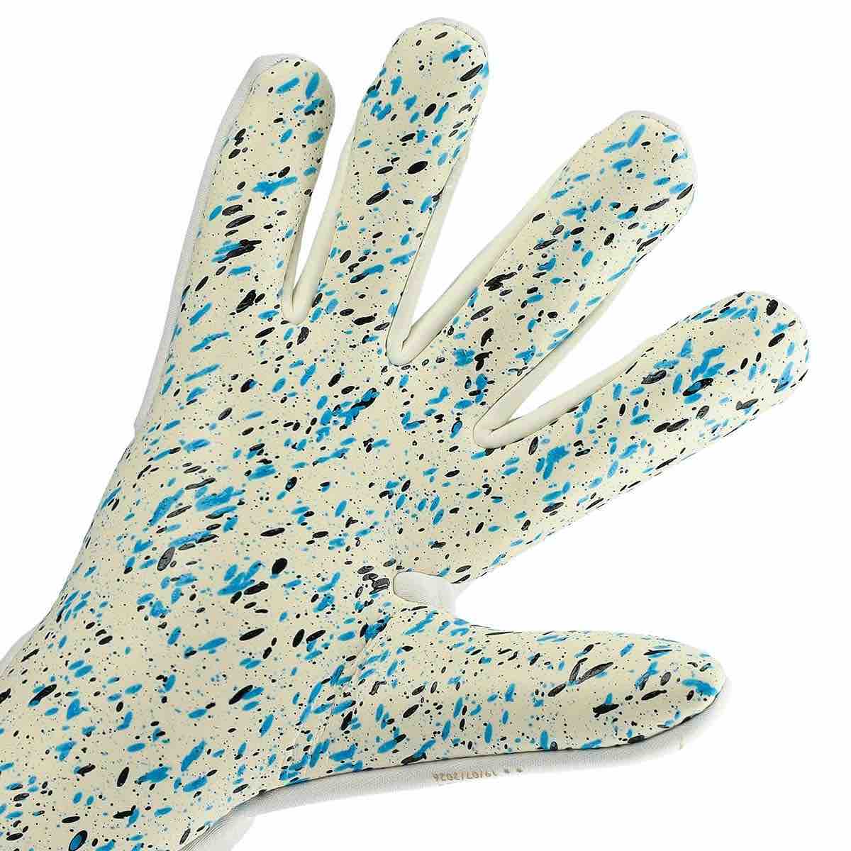 Reusch Attrakt Freegel Fusion Unai Simon WC Champion Goalkeeper Gloves (Detail 2)