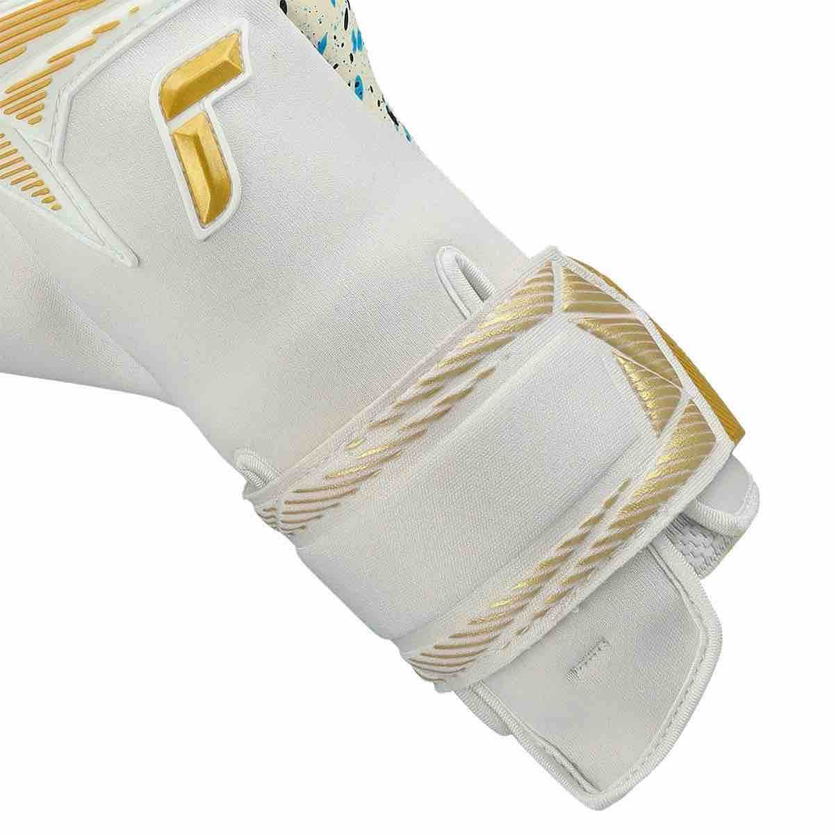Reusch Attrakt Freegel Fusion Unai Simon WC Champion Goalkeeper Gloves (Detail 4)