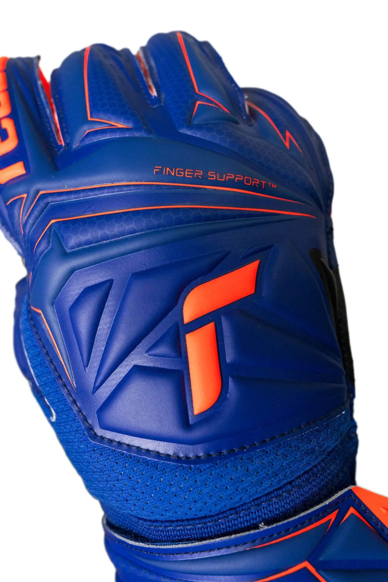 Reusch Attrakt Infinity Finger Support Goalkeeper Gloves (Detail 3)