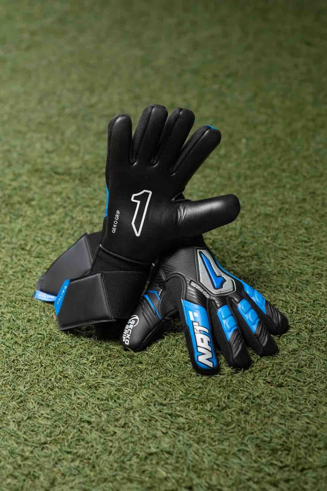 Rinat Youth Uno-Premier Training Spines Goalkeeper Gloves (Pair 1)