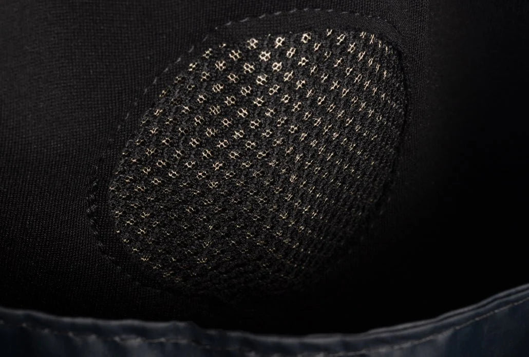 Salt Athletic Aercase Smell-Proof Cleat Bag (Detail 3)