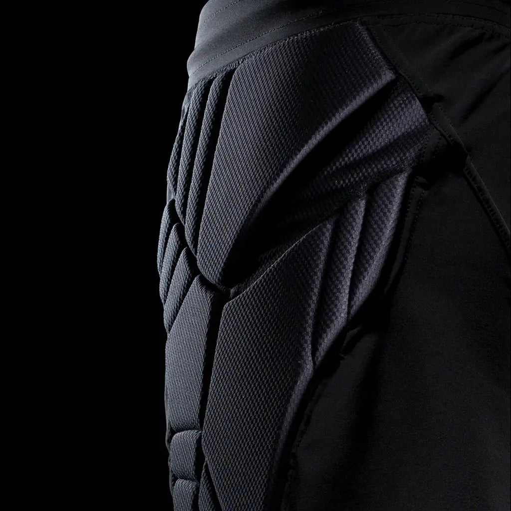 Storelli Youth Exoshield Goalkeeper Short (Detail 1)