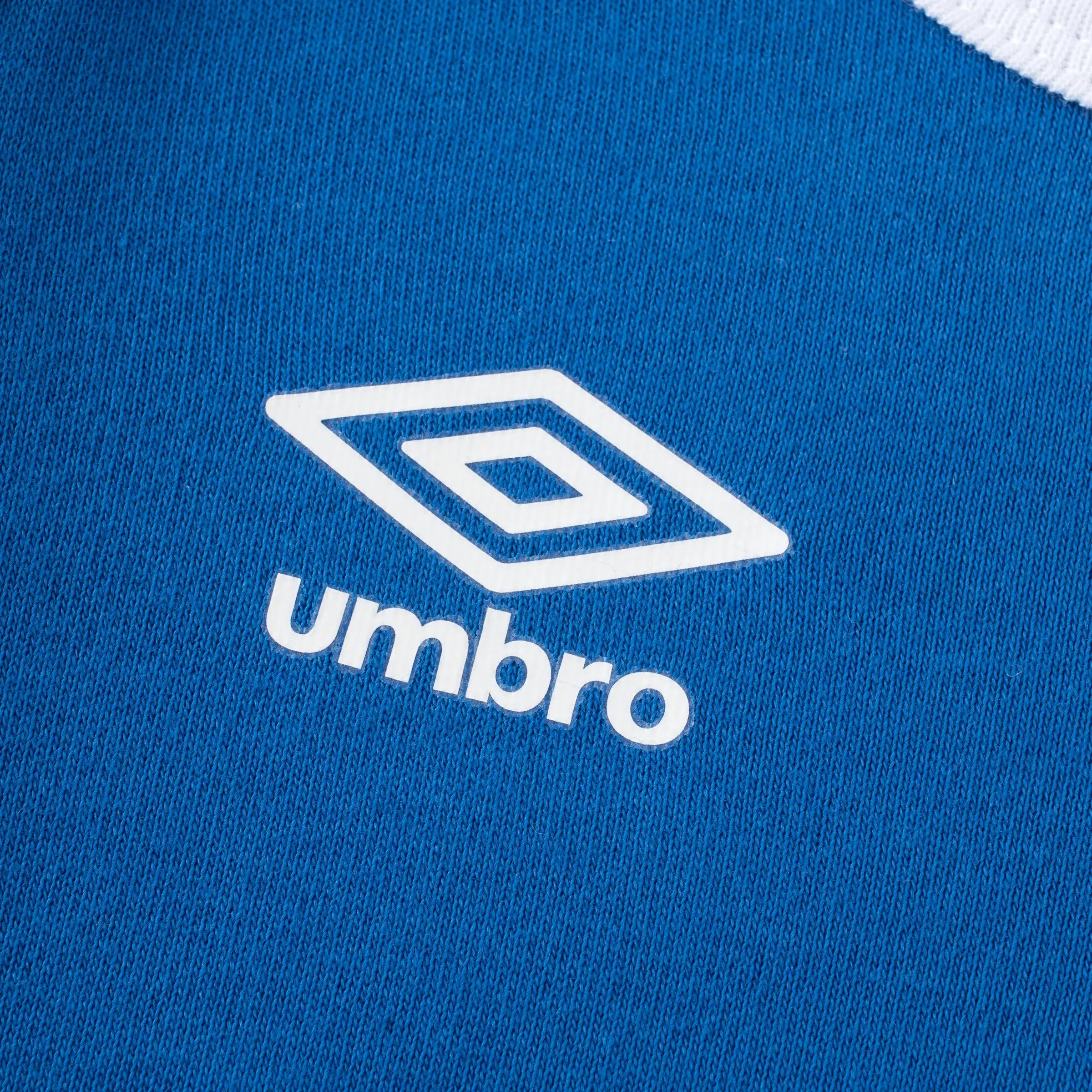 Umbro 2025-26 El Salvador Baby Outfit Onesie (Detail 2)