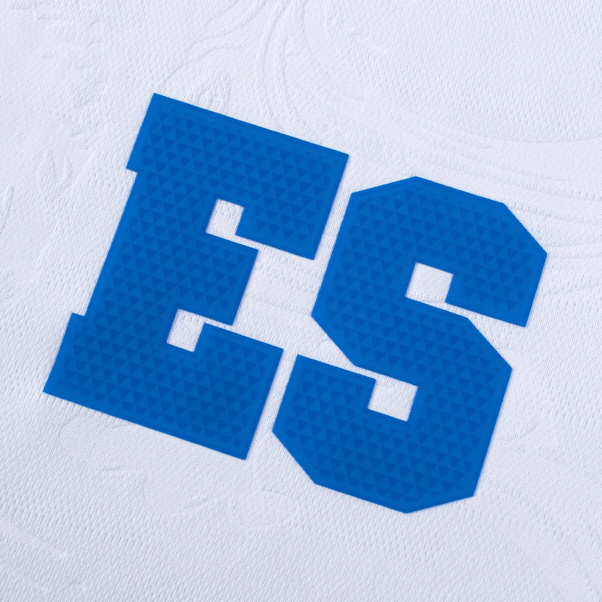 Umbro 2025-26 El Salvador Men's Stadium Away Long-Sleeve Soccer Jersey (Detail 1)
