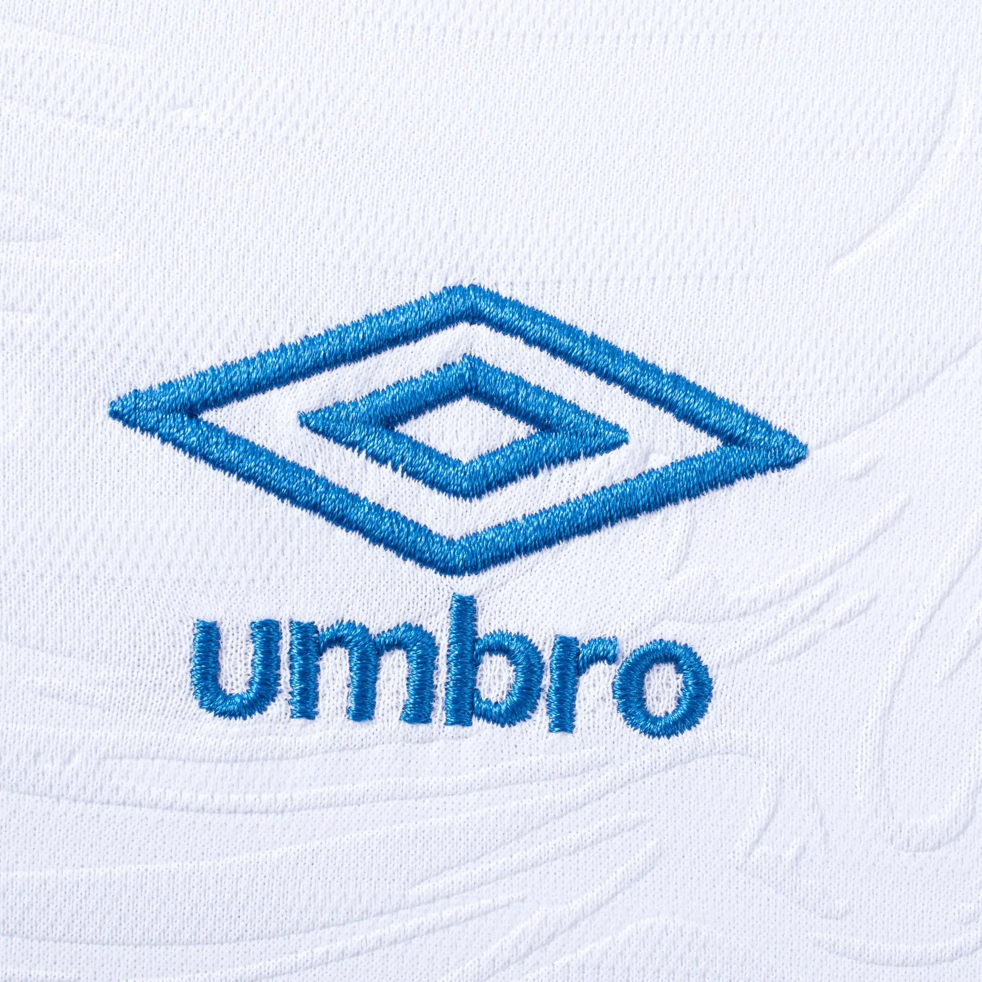 Umbro 2025-26 El Salvador Men's Stadium Away Soccer Jersey (Detail 2)