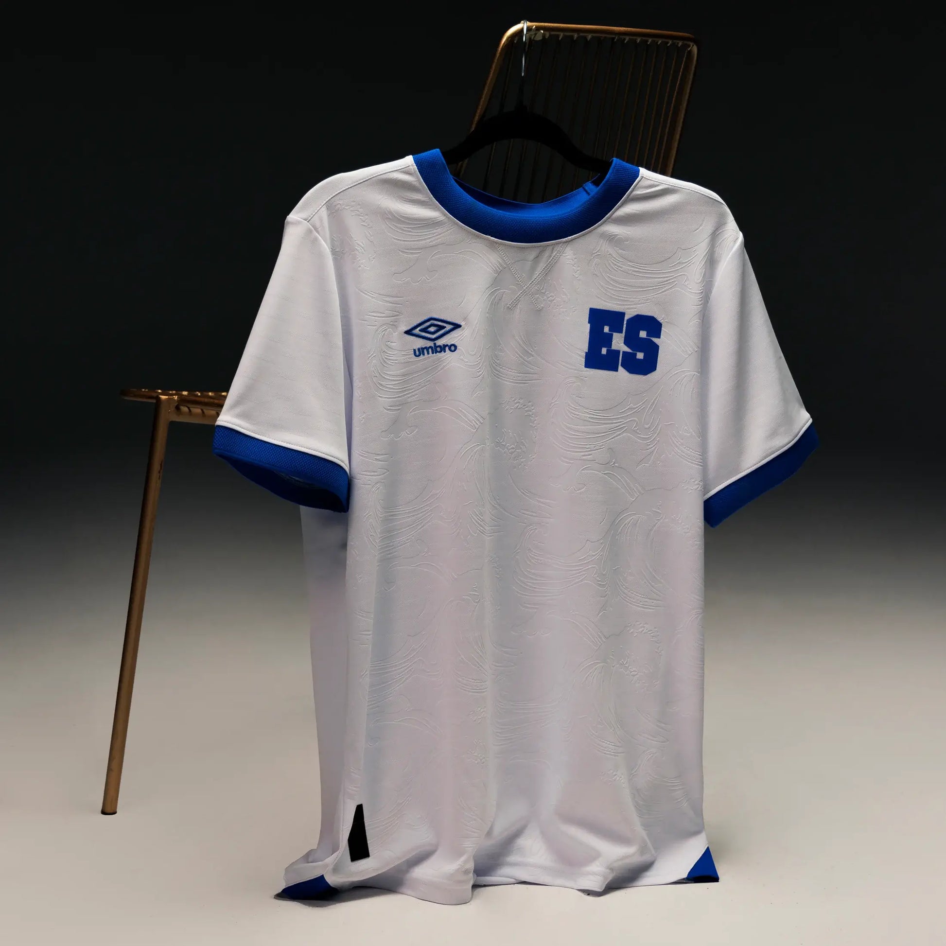 Umbro 2025-26 El Salvador Men's Stadium Away Soccer Jersey (Display)
