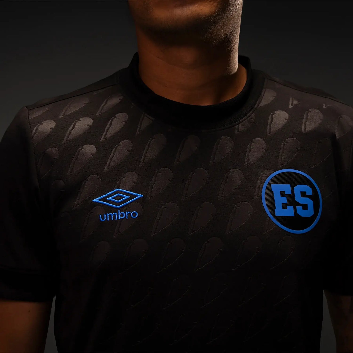 Umbro 2025-26 El Salvador Men's Stadium Third Soccer Jersey (Model - Detail 1)