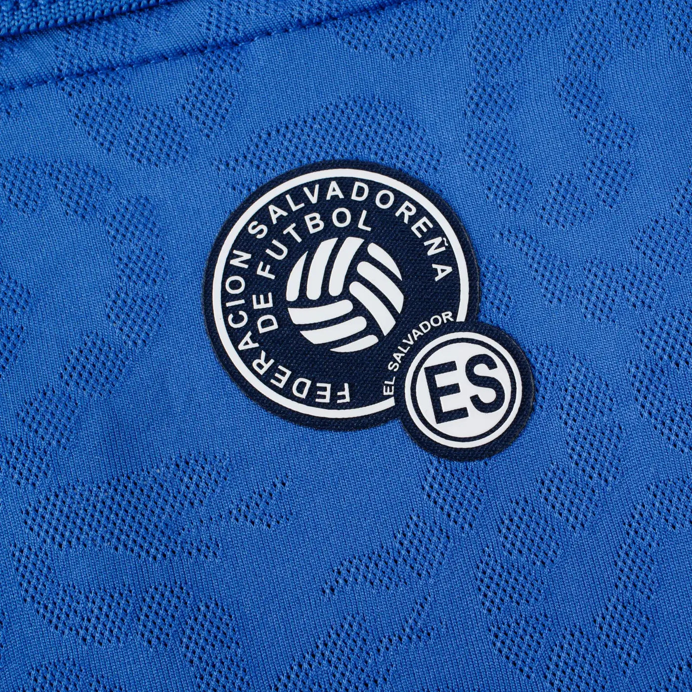 Umbro 2026-27 El Salvador Men's Authentic Home Long-Sleeve Soccer Jersey