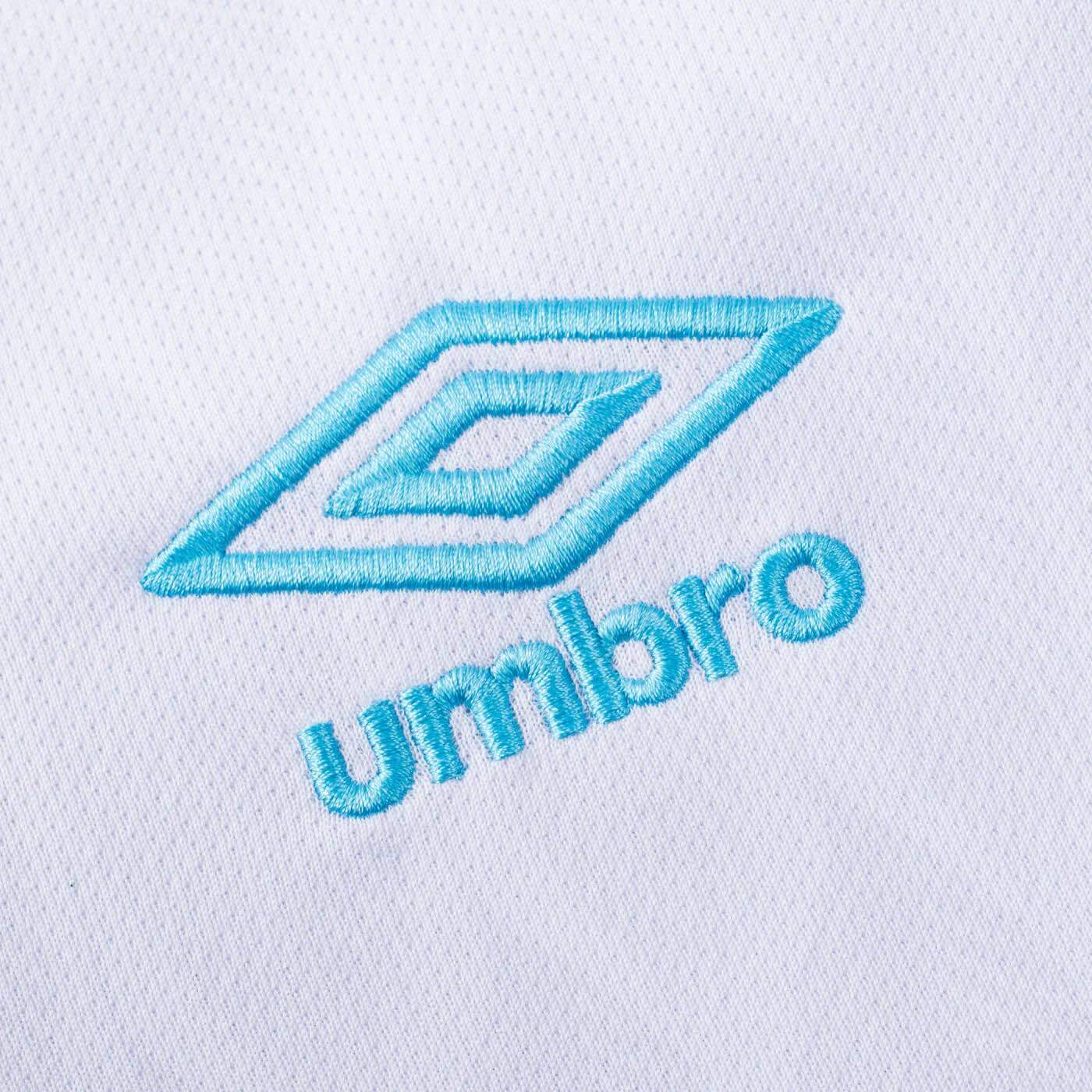 Umbro 2026-27 Guatemala Kids Home Soccer Jersey Set (Detail 1)
