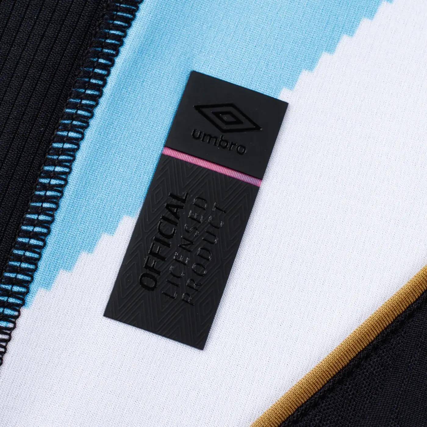 Umbro 2026-27 Guatemala Men's Authentic Away Long-Sleeve Soccer Jersey (Detail 3)