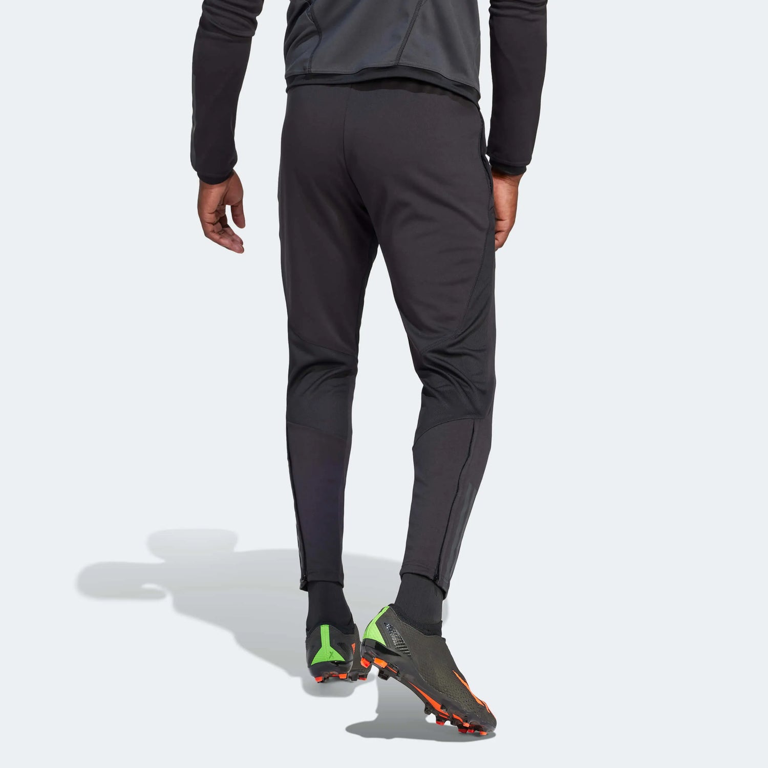 adidas 2023-24 Real Madrid Men's EU Training Pants (Model - Back)