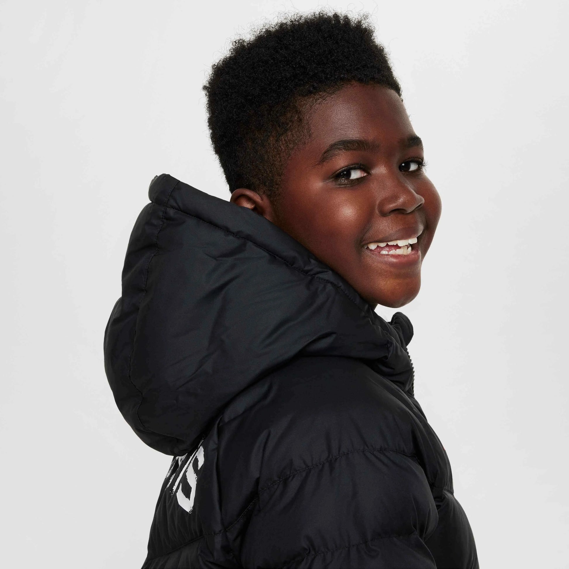 Nike 2024-25 PSG Youth Synthetic-Fill Hooded Jacket (Detail 2)