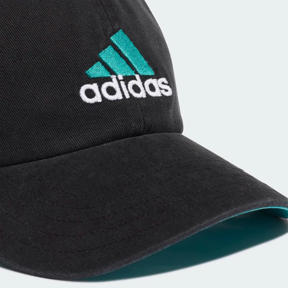 Adidas 2021-22 Real Madrid Dad Cap - Black-Blast Emerald (Detail 1)