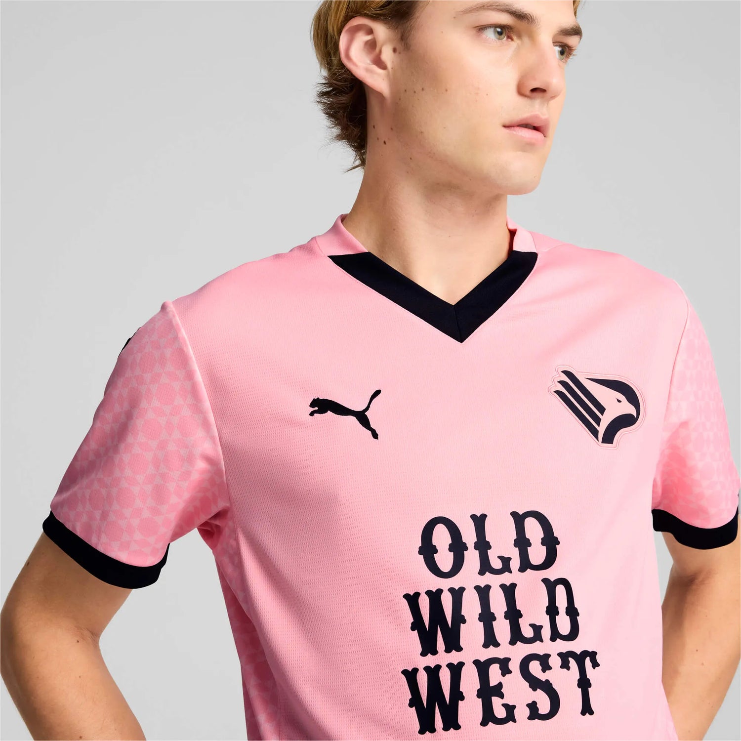 Puma 2024-25 Palermo Men's Stadium Home Jersey (Detail 1)