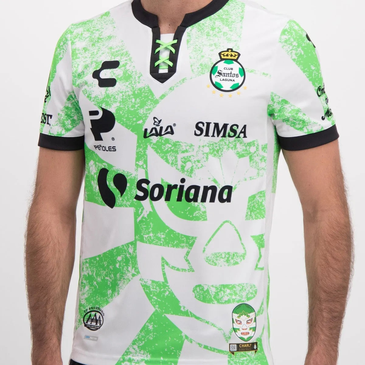 Charly 2021-22 Santos Laguna Third Jersey - White-Green (Detail 1)