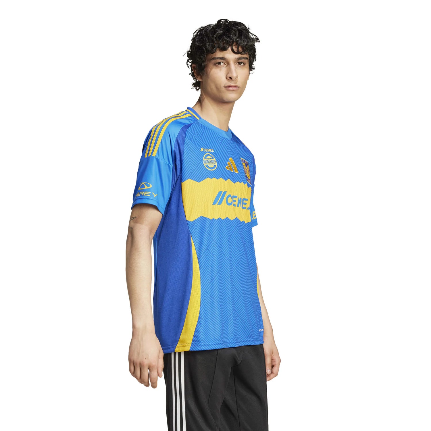 adidas 2024-25 Tigres Men's Stadium Away Jersey (Model - Side)