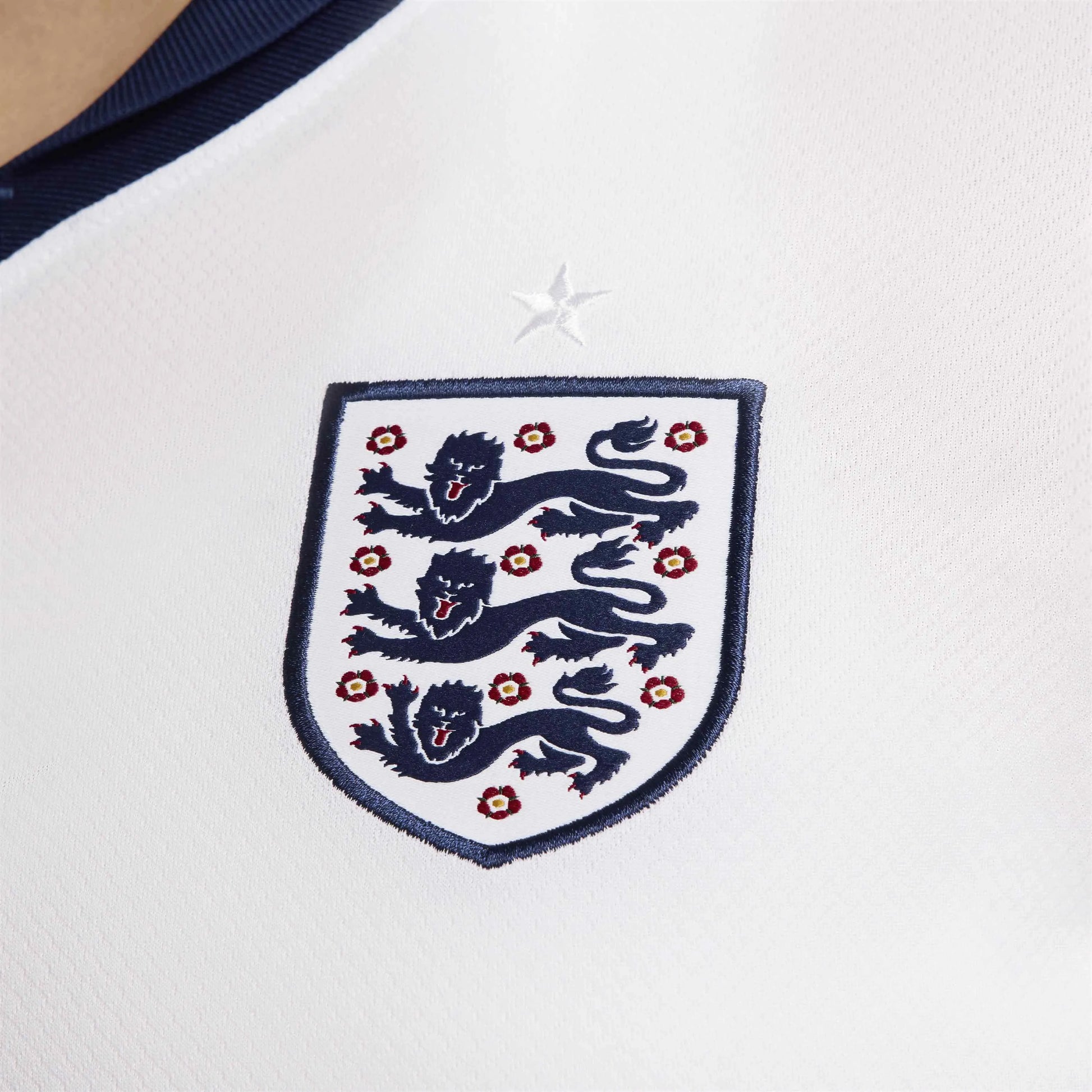 Nike 2024-25 England Women's Stadium Home Jersey (Detail 4)