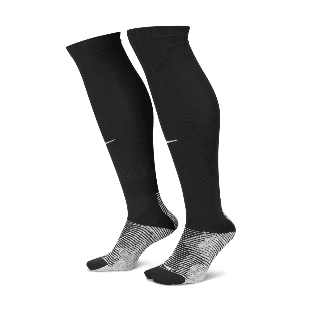 Nike Vapor Strike Socks Black - White (Pair - Lateral)
