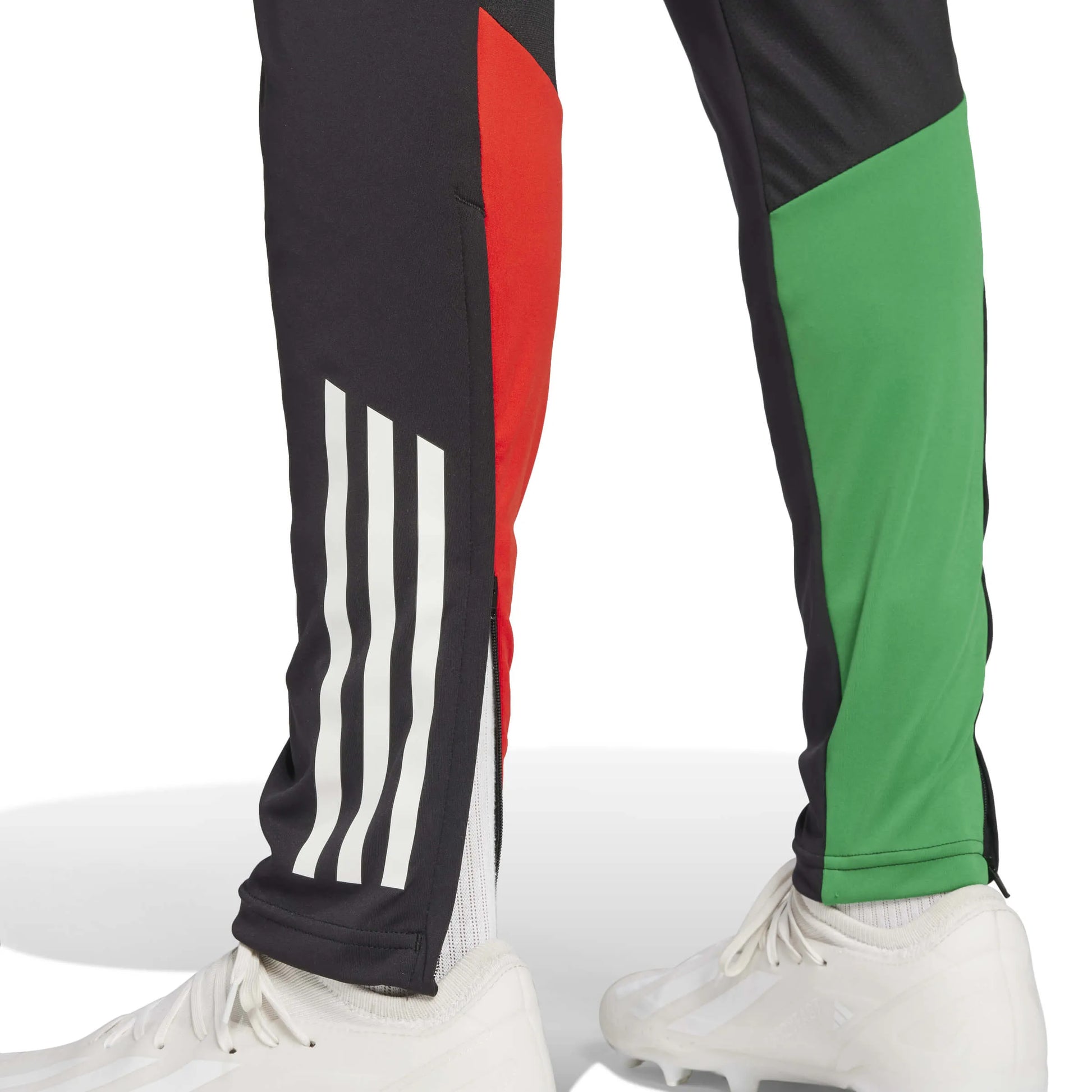 adidas 2024-25 Arsenal Men's EU Training Pants (Detail 2)