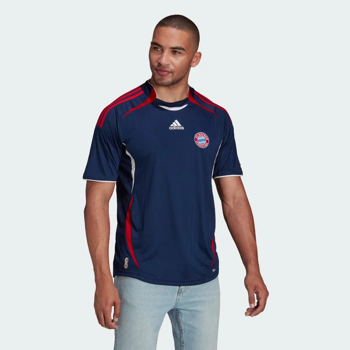 Adidas 2022 Bayern Munich Teamgeist Jersey - Night Indigo (Model - Front)