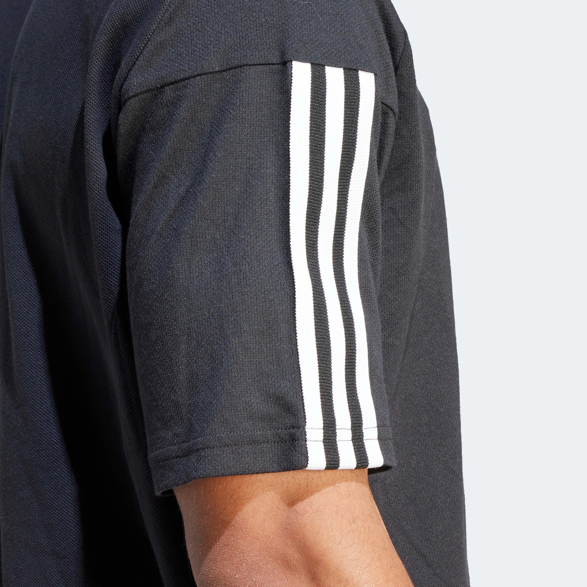 adidas 2023-24 Juventus Men's CO Polo Shirt (Detail 2)